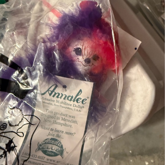 Annalee Doll Red Hat Society 4” Scarlet Red Mouse Special 2006 - Picture 3 of 3